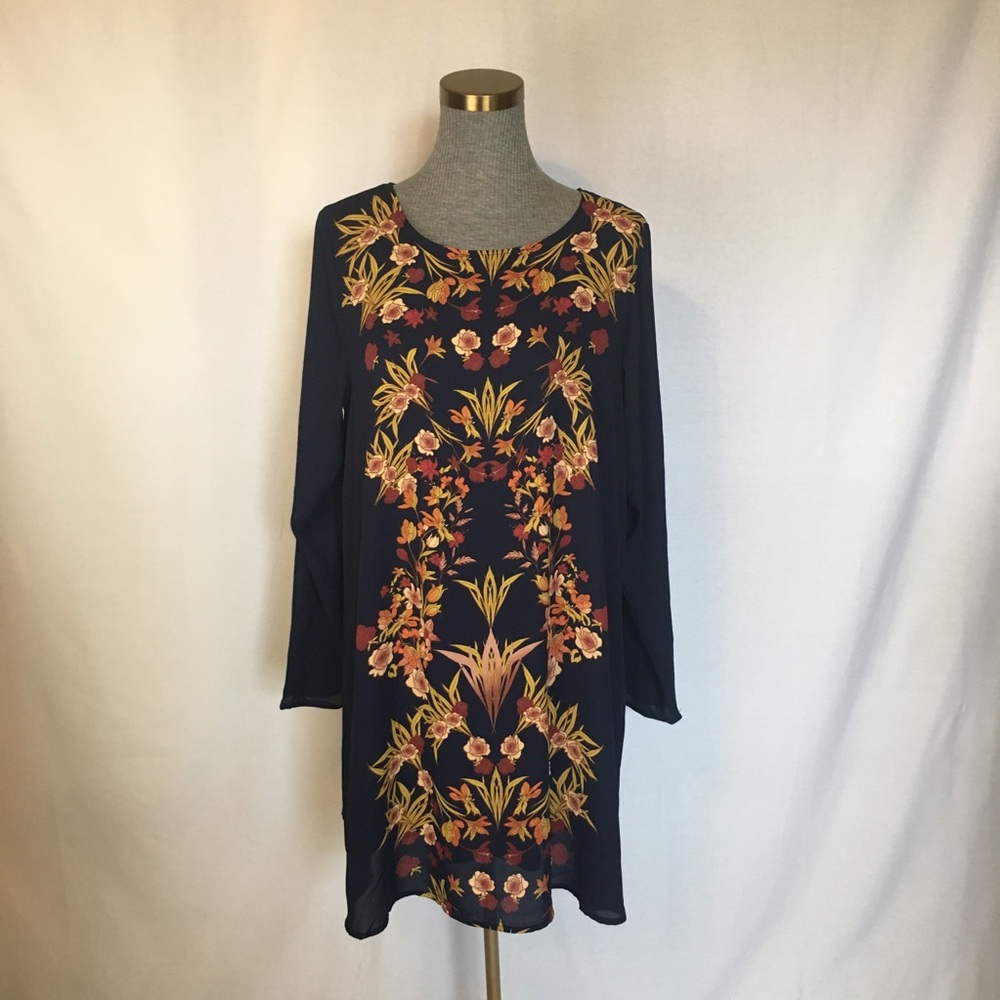 Xhilaration Navy Floral Shift Dress